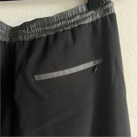 Vince Black Jogger Pants - Picture 5 of 6